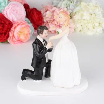 

Cake Toppers Dolls Bride and Groom Figurines Funny Casamento Wedding Cake Toppers Stand Topper Decoration Supplies