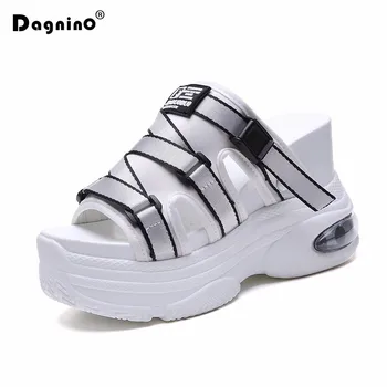 

2019 New Summer Buckle Flip Flops Women's Sandals Fashion Women 10CM Wedges Platform Shoes Open Toe Woman Flats Beach Slippers