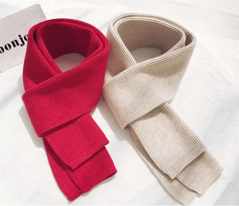

IANLAN Japanese Style Winter Unisex Simple Short Scarf for Men and Women Thick Solid Yarn Knit Woolen Student Collar IL00364