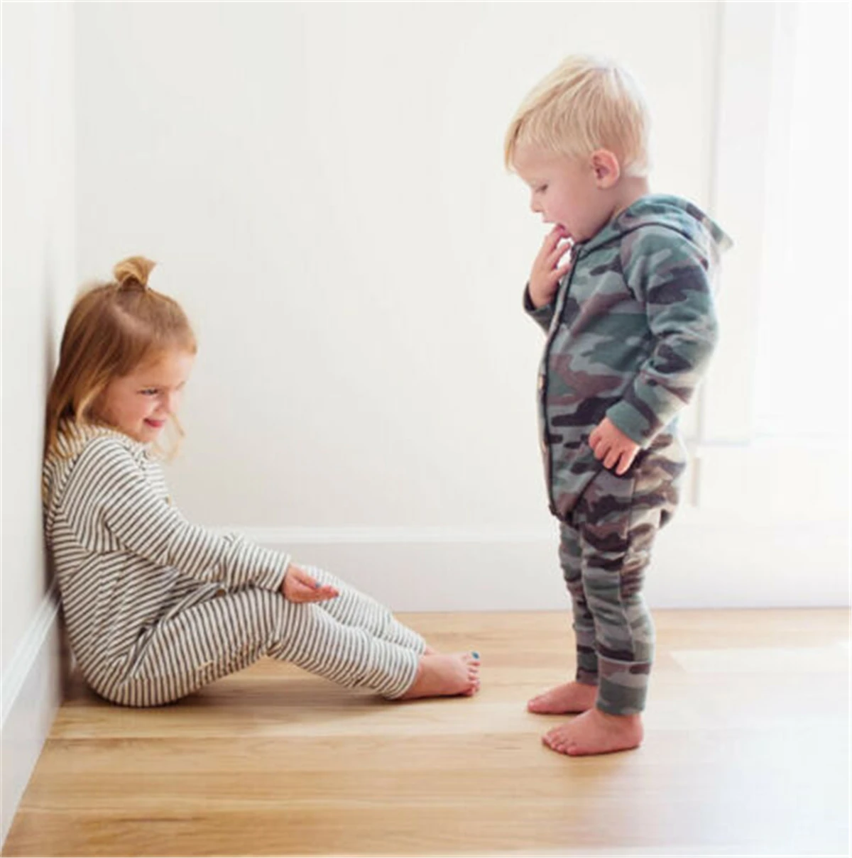 Emmababy камуфляжный комбинезон с капюшоном для мальчиков и девочек модный Детский