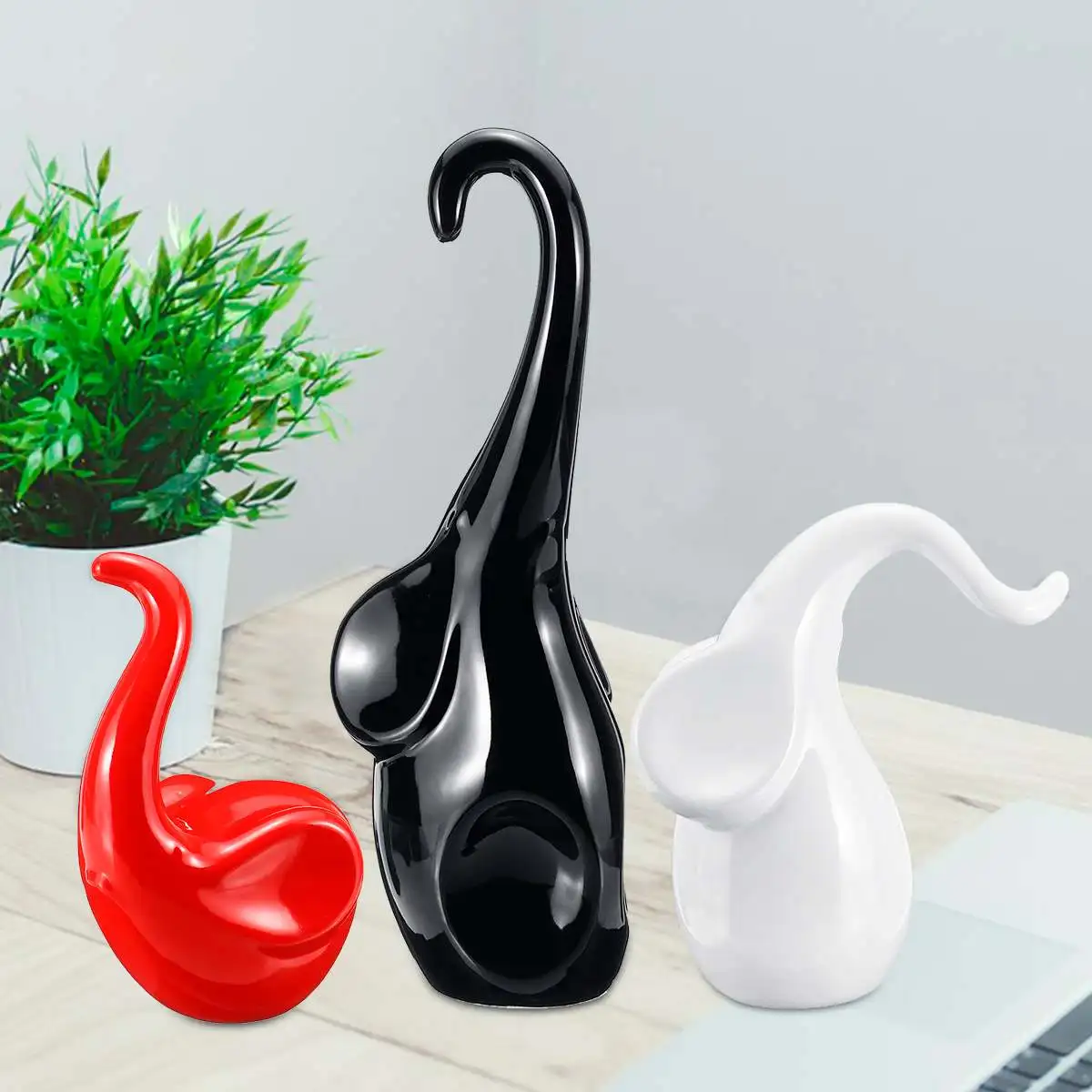 

3pcs/Set Ceramic Elephant Figurine Crafts Porcelain Animal Home Art Decoration 3 Colors High Hardness Oxidation Resistance