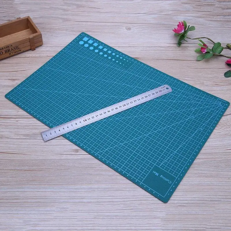

45*30cm Single-sided Paper Cutting Board PVC Self Healing Crafts DIY Mat Manual Model Printing Carving Sewing Tools Accessories