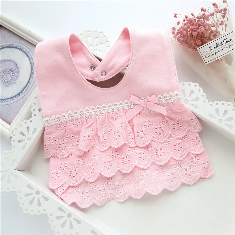

2019 0-1T Princess Baby Girls Bibs Newborn Infant Lace Ribbon Cotton Burp Cloths Dribble Bandana Feeding Saliva Towel