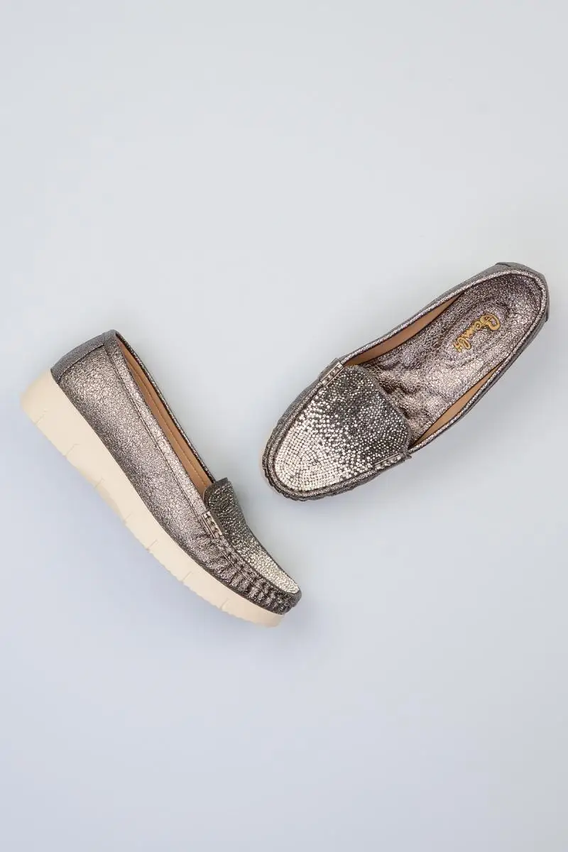 

Bambi Gray Women 'S Loafer F0317354378