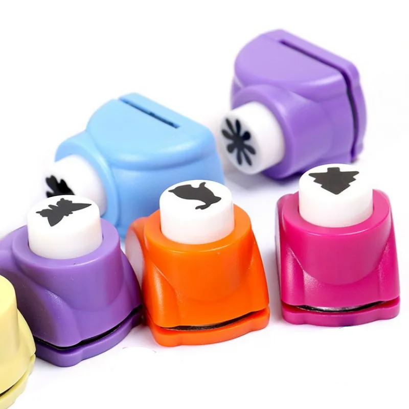 

Children Diy Make Toys Flower Embossing Picture Paper Cutter Furador Eva Hole Puncher Punch Scrapbooking Tools Medium1.3 - 1.5cm