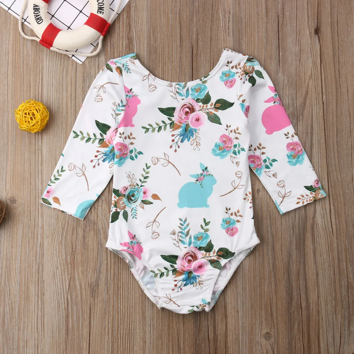عيد الفصح الوليد الرضع طفلة السروال القصير لطيف الأرنب بوم بوم طويل كم زهرة بذلة Playsuit لطفلة عيد الفصح ازياء