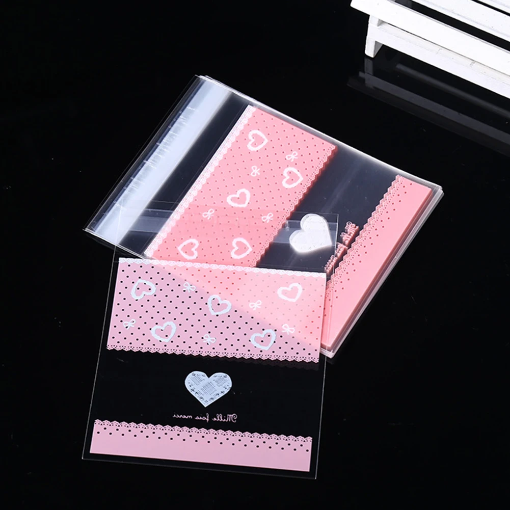 

100Pcs/Pack DIY Homemade Candy Bag Pink Plastic Gift Bags Christmas Food Treat Bag Cartoon Cookie Biscuit Bags Lovely Packing