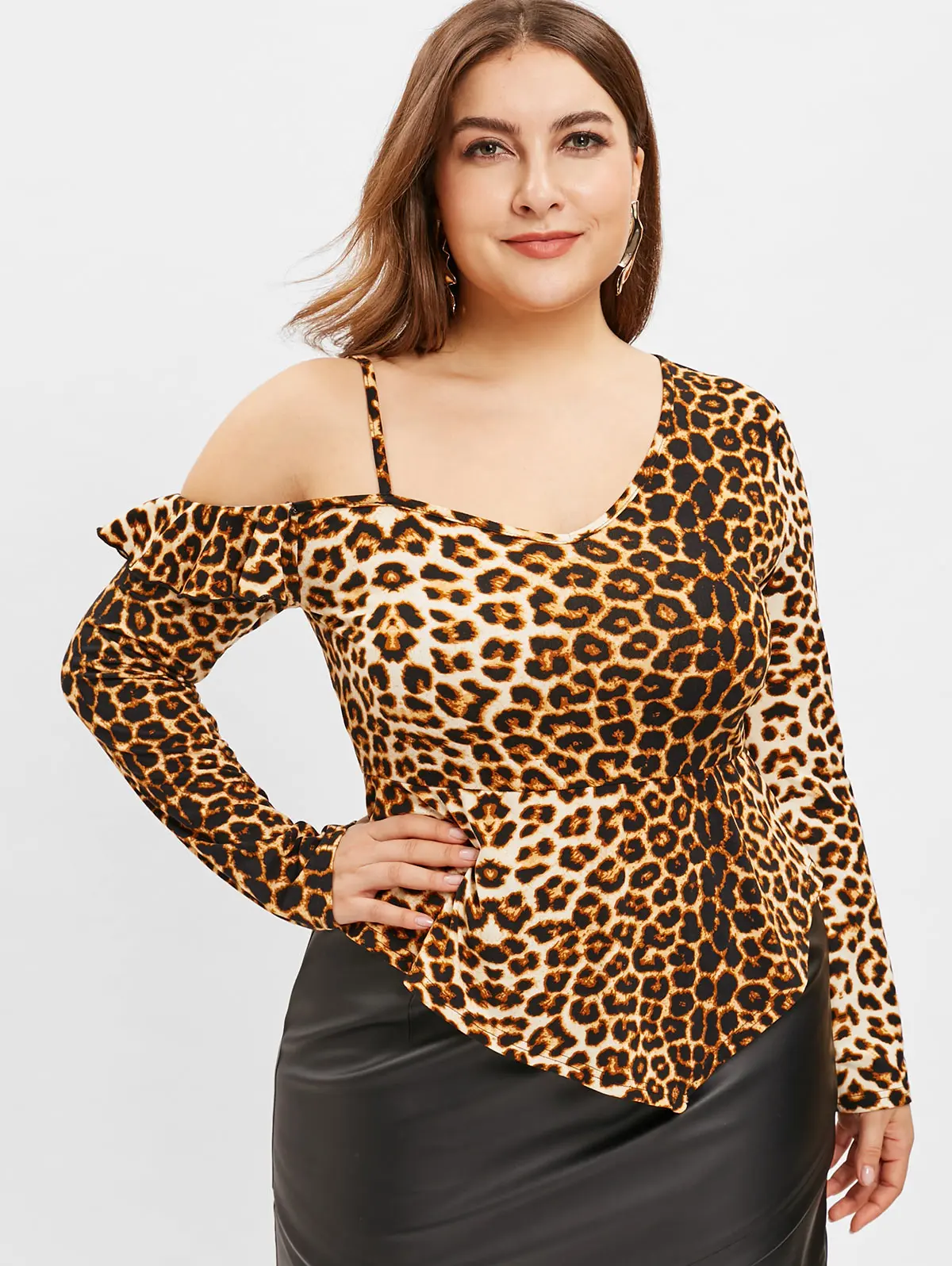 

Wipalo Women Plus Size 5XL Leopard High Low T-Shirt Female Cold Shoulder Casual Spring Fall Tee Top Ladies Big Size Tops 2019