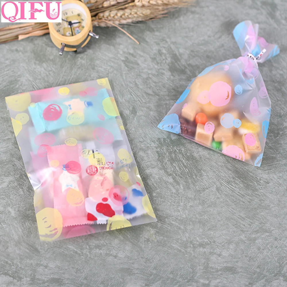 

QIFU 25pcs Transparent Plastic Bag Candy Cookie Gift Bag Frosted OPP Birthday Party Candy Packaging Bag Pouch Box