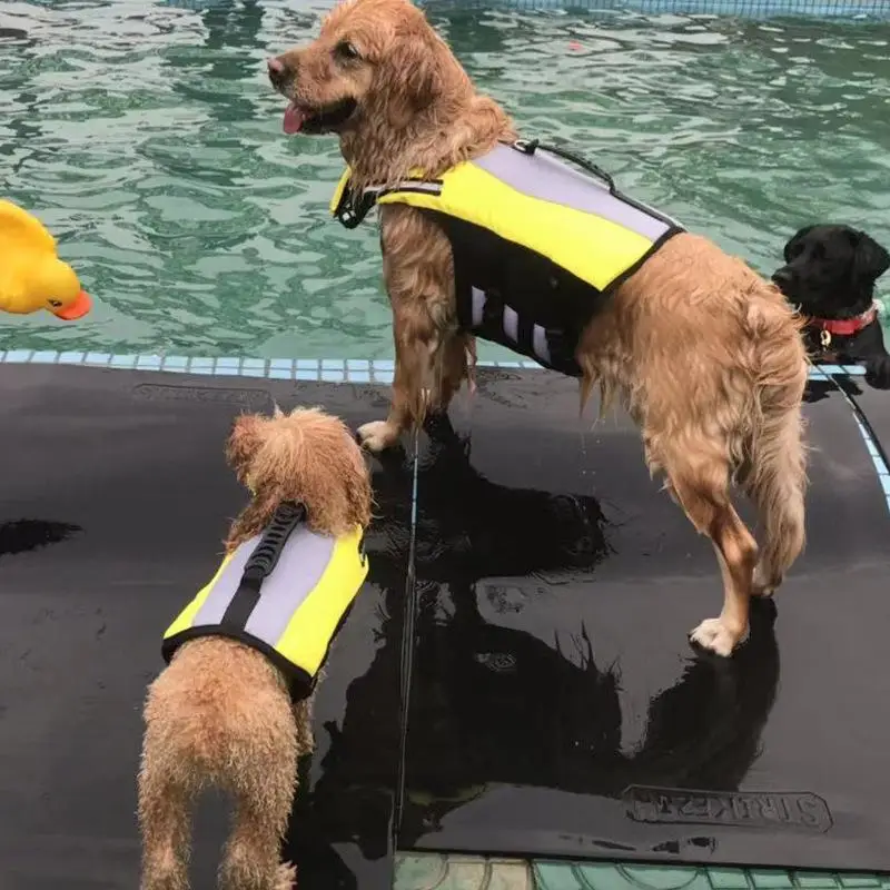 

Dog Life Jacket Saver Safety Swimsuit Preserver Pet Life Vest Jacket With Reflective Stripe Adjustable Belt Summer Swimwear