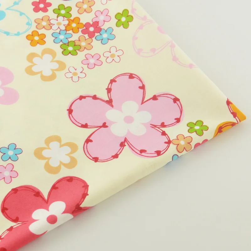 Quilting Patchwork Home Textile Bedding Scrapbooking Decoration Cotton Fabric Twill Tissue Fabrics Beige Printed Flower Designs