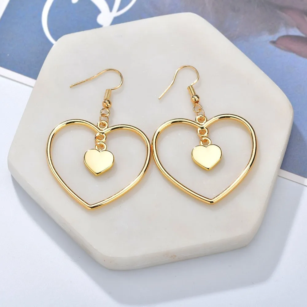

Elegant Minimalism Gold Dangle Big Heart Drop Earrings Women Trendy Popular Engagement Earrings Jewelry Gifts