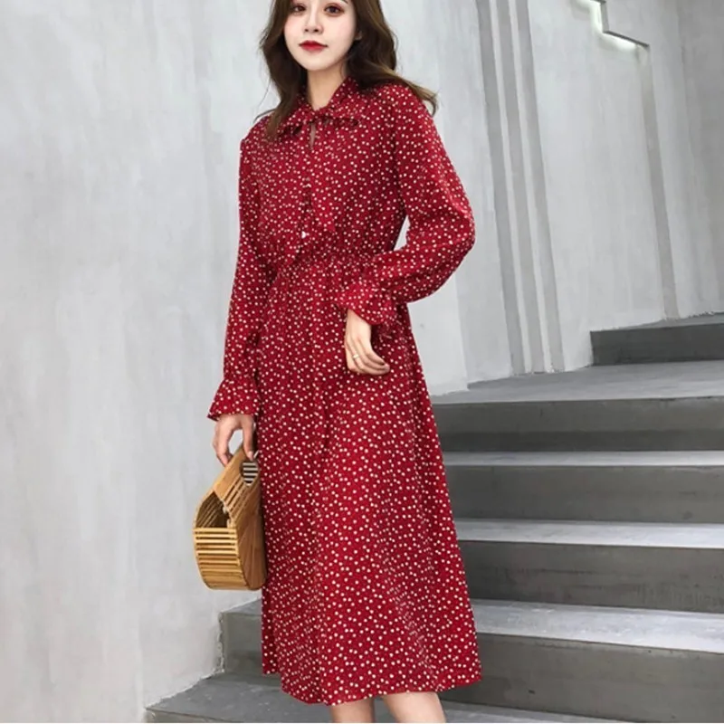 

2019 Elegant Stand Collar Polka Dot Chiffon Women Skater Dress Flare Sleeve Side Split Female Dress Spring Women Midi Vestidos