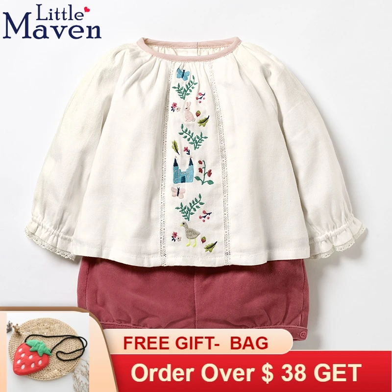 

2018 Baby girls boutique outfits with white fabric tops and shorts suiting for outside playing and school