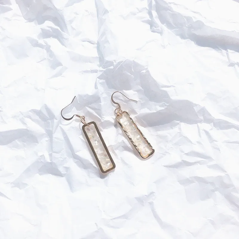 

2019Geometric Simple Temperament Personality Transparent Drop Earrings Ins Trendy Vintage Crystal Accessories women girls gift