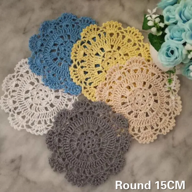 

15CM Round Vintage Handmade Crochet Placemat Cotton Table Cloth Coaster Dining Doily Mantel Individual Mat Coffee Mug Decor Pad