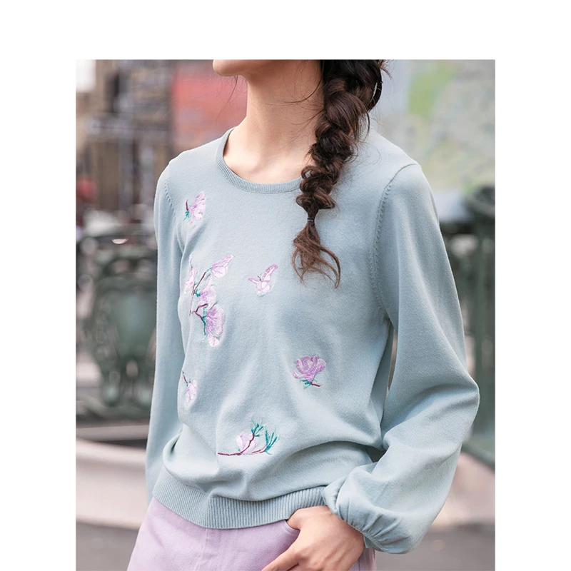 INMAN 2019 Spring Round Collar Embroidery Artistic Fresh Loose Style Lantern Sleeve Women Pullover Sweater