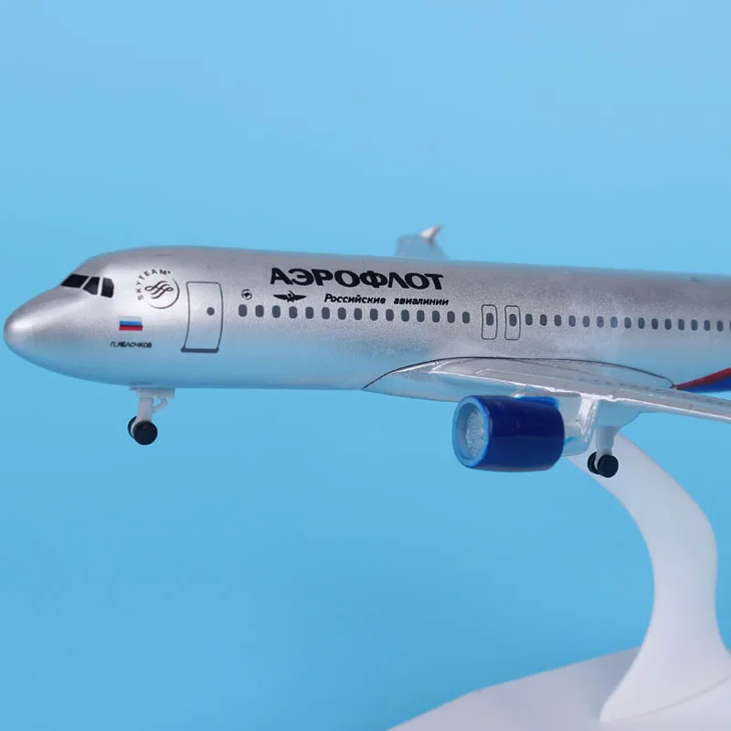 Модель самолета 16 см Aeroflot российский аэроплан A380 литая металлическая модель 20 1:400
