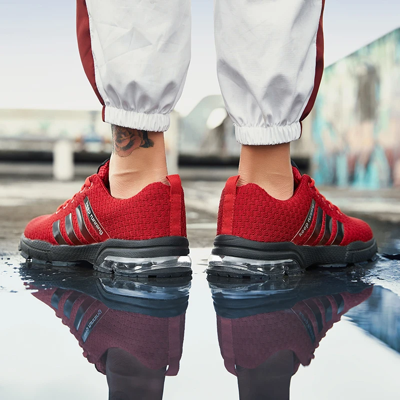 2019 New Man Running Shoes air cushion Black Jogging Walking Breathable Mesh Sport Shoes Male Footwear Trainer Sneakers Men 2019 New Man Running Shoes air cushion Black Jogging Walking Breathable Mesh Sport Shoes Male Footwear Trainer Sneakers Men