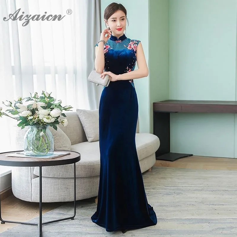

2019 New Embroidery Velvet Cheongsam Long Evening Dresses Chinoise Deep Blue Mermaid Qi Pao Chinese Traditional Clothing Gown