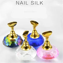 Nuevo 1 Juego de soporte magnético para uñas práctica de entrenamiento soporte de exhibición de aleación de uñas postizas de salón de manicura DIY herramientas de uñas forma(China)