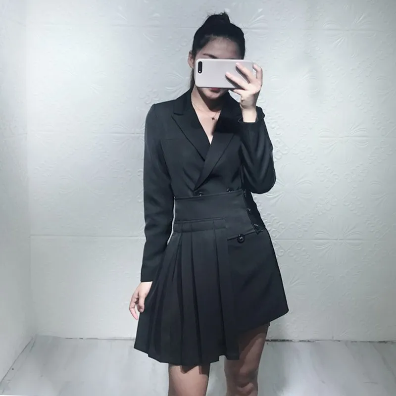 TWOTWINSTYLE Блейзер комплект из двух предметов Женский костюм с воротником лацканами