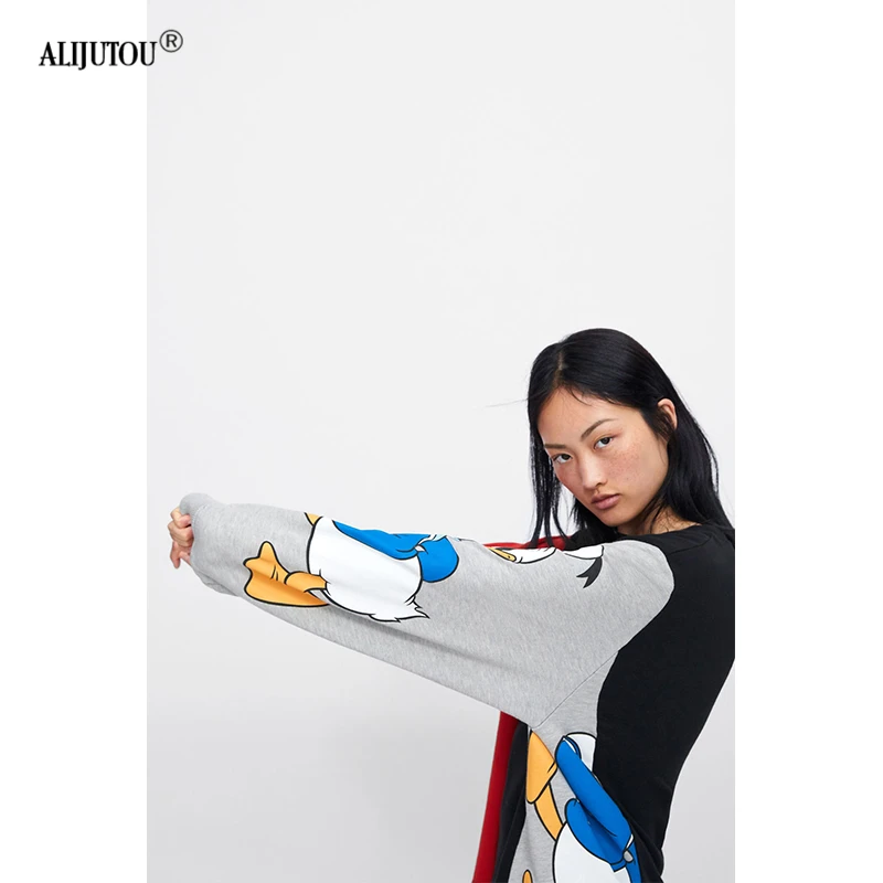 Zaraing Donald Duck Colorblock Women Hoodies Sweatshirts 2019 spring Mickey Mouse outwear Print Cartoon Casual Clothes For Lady Zaraing Donald Duck Colorblock Women Hoodies Sweatshirts 2019 spring Mickey Mouse outwear Print Cartoon Casual Clothes For Lady