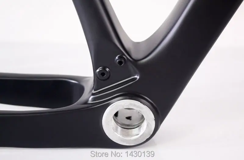 Flash Deal Newest 29 inch Mountain bike T1000 UD full carbon fibre disc brake bicycle frame carbon frames thru axle 29er MTB Free shipping 3 Flash Deal Newest 29 inch Mountain bike T1000 UD full carbon fibre disc brake bicycle frame carbon frames thru axle 29er MTB Free shipping 3