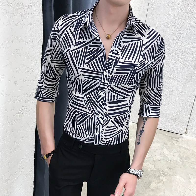 

Irregular Stripes Printing Shirt Men Slim Fit Korea Clothes Men Half Sleeve Summer Designer Casual Club Shirt Camisa Masculina