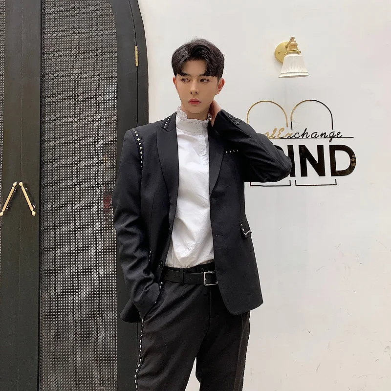 Men's Casual Pants 2019 Spring New Repair Tide Body Trousers Youth Popular Rivet Nine Pants Black Youth Casual Men's Clothing