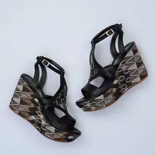 Женские черные сандалии Bambi F0302482509