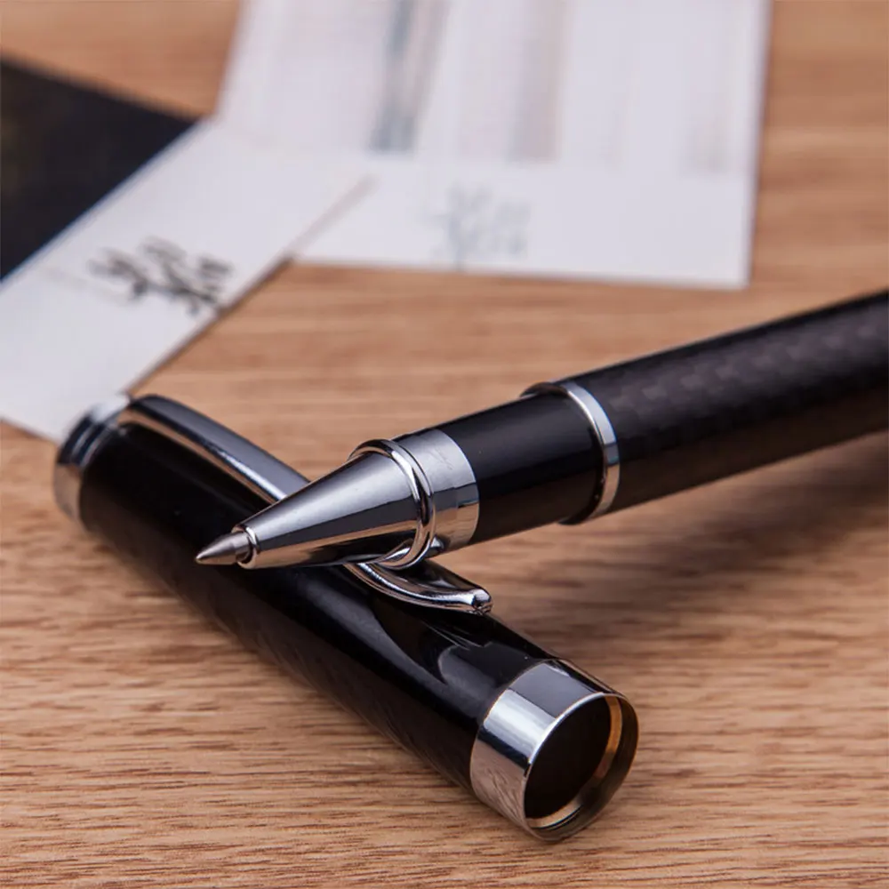 Углеродное волокно металлическая ручка, персонализированная шариковая ручка, Подарочная шариковая ручка для женщин или мужчин-черный