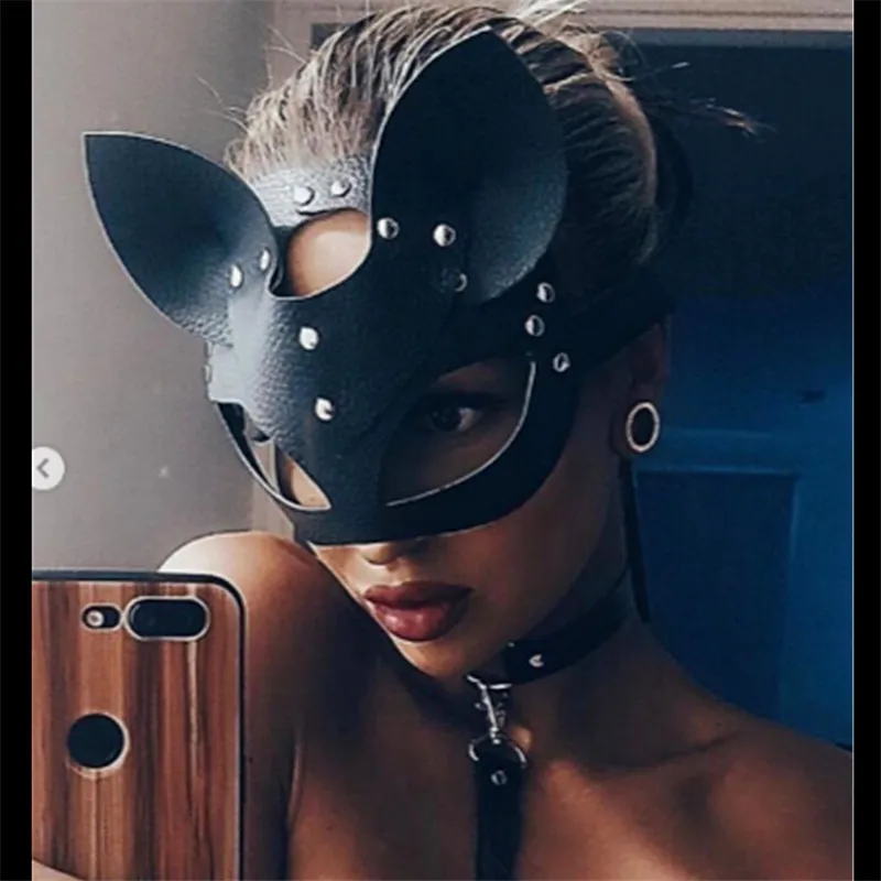 

Women Sexy Mask Half Eyes Cosplay Face Cat Leather Mask Cosplay Adult Play Game Mask Batman Masquerade Ball Carnival Fancy masks