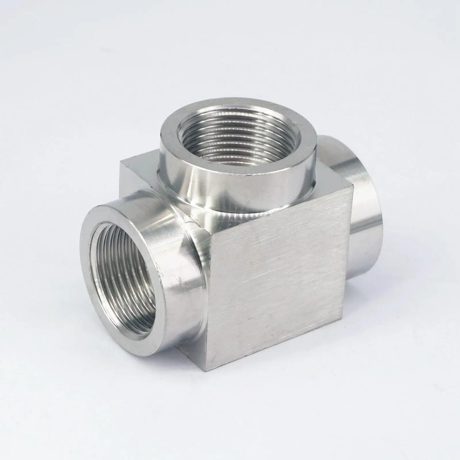 Равный 3/4 &quotBSP Женский тройник с резьбой 3 способа 304 фитинги из нержавеющей стали