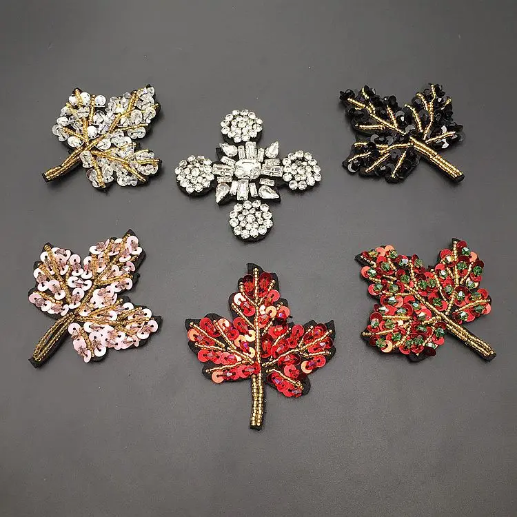 

Heavy work hand beaded cloth sequins crystal maple leaf clothes shoes and hats decorative clothing accessories diy patch