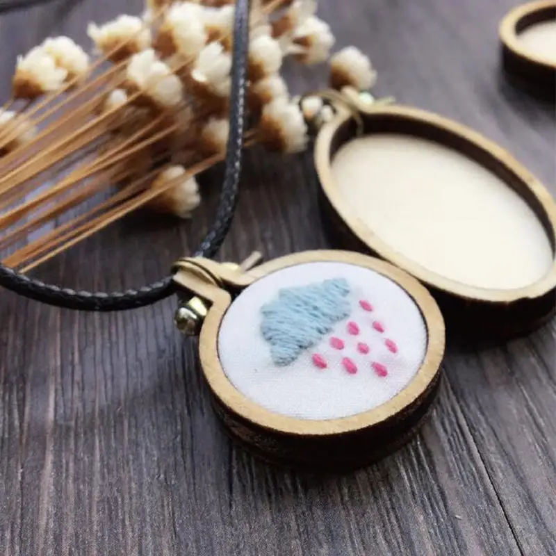 

Mini Wooden Cross Stitch Hoop Ring Embroidery Circle Sewing Kit Frame Craft