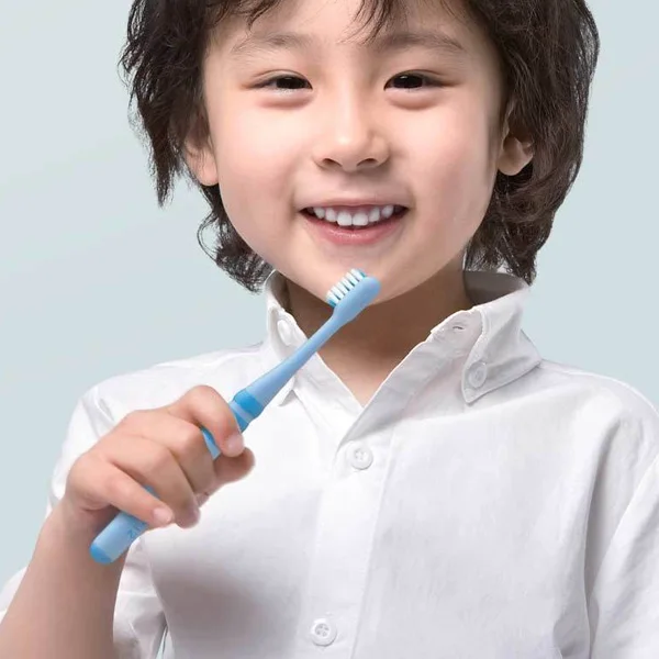 Оригинальная 1 детская зубная щетка пищевой пластик мягкий пластик Серебряный Ион антибактериальные мягкие щетинки от Youpin 2 шт