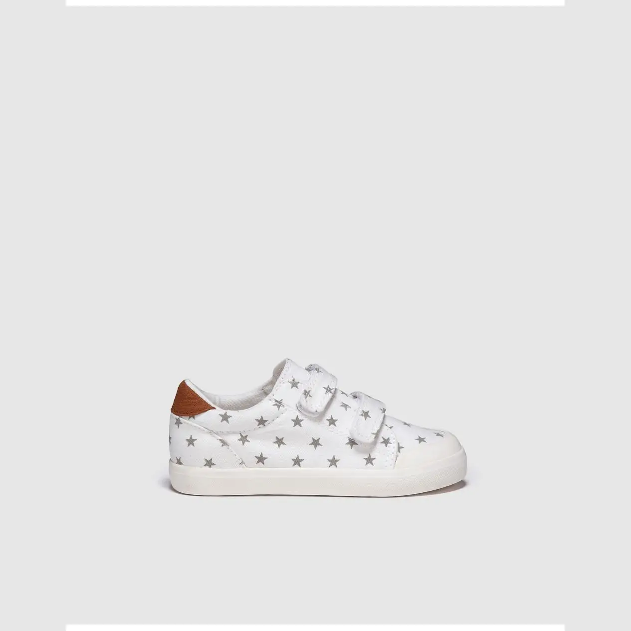 UNIT UNISEX LOW LONAS с открытыми звездами для детей|Туфли| |
