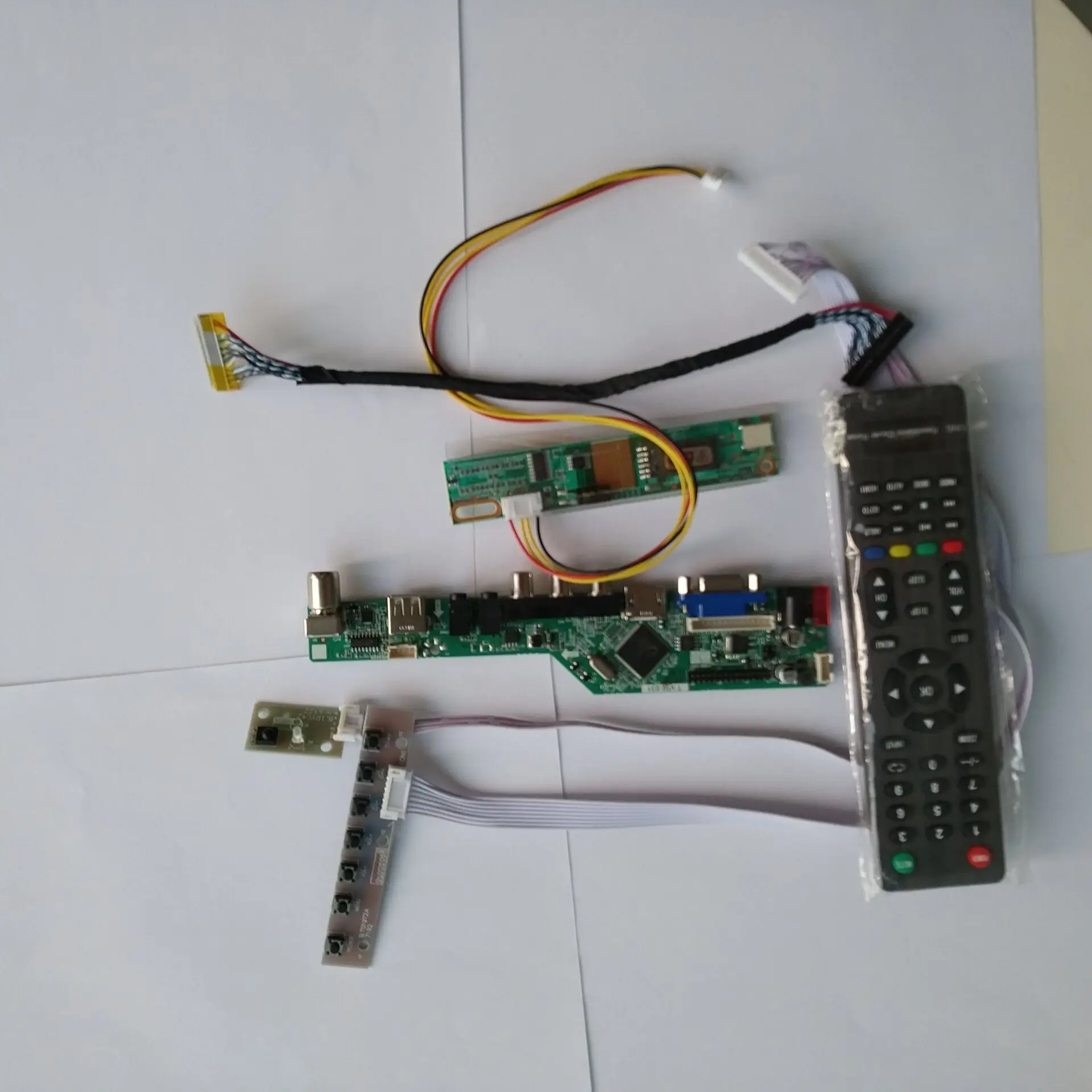 

TV HDMI AV VGA USB AUDIO LCD LED Controller Board Card Kit DIY For LP154W01 15.4" 1280*800 monitor display Screen