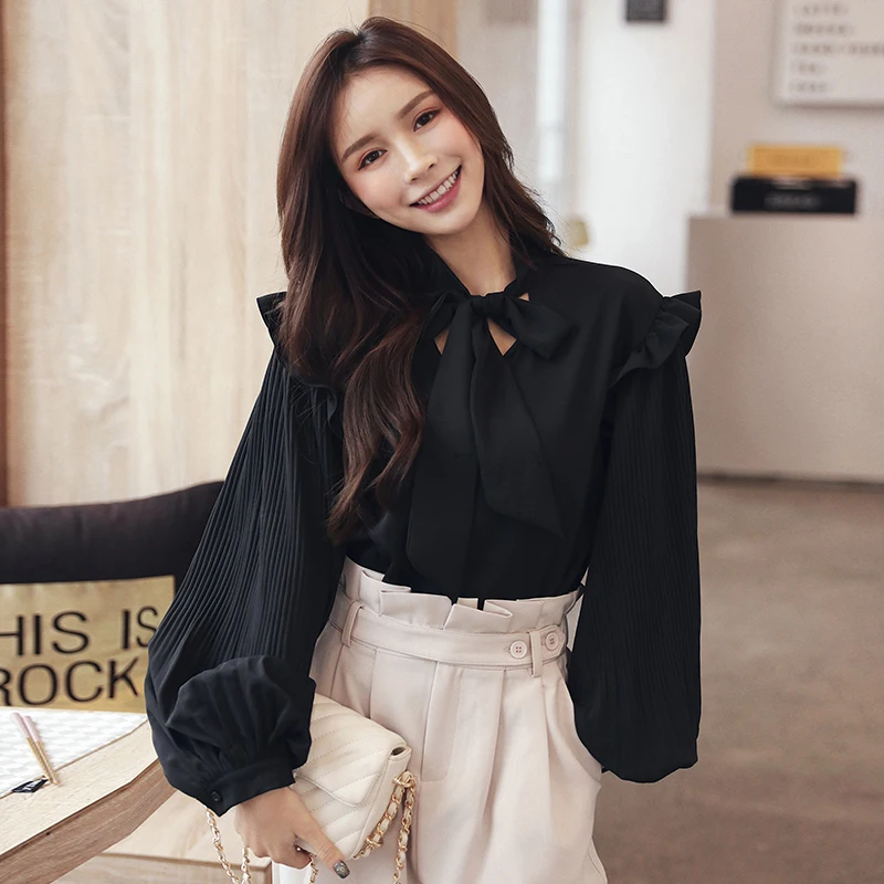  2019 New Spring Women Shirts Ruffles Bowlt Loose Chiffon Pleated Fungus Blouse Shirt Red Black 3308