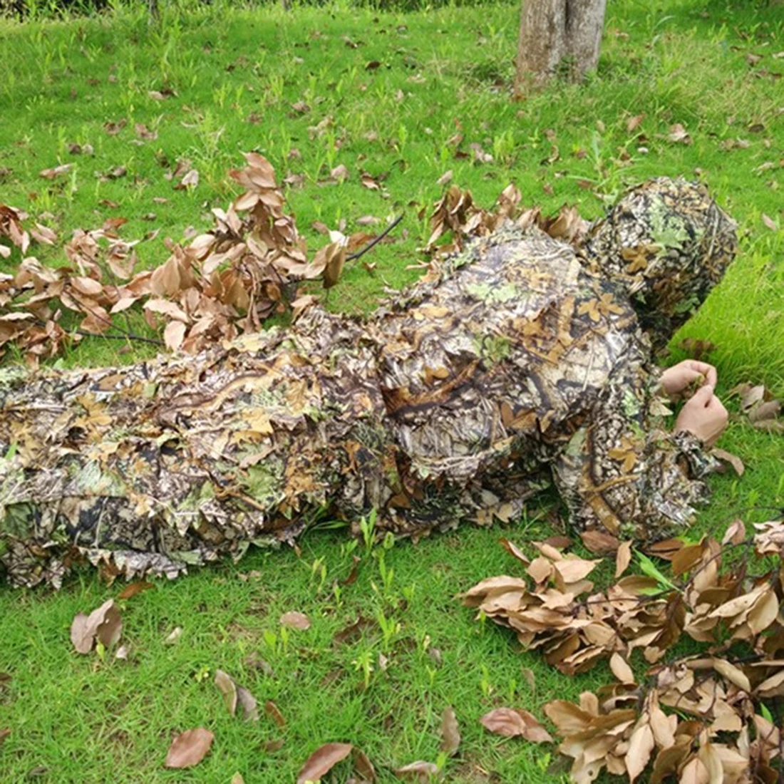 

3D Bionic Maple Leaves Camouflage Suit Outdoor CS Games Lobate Camouflage Training Blind Clothes Free Size