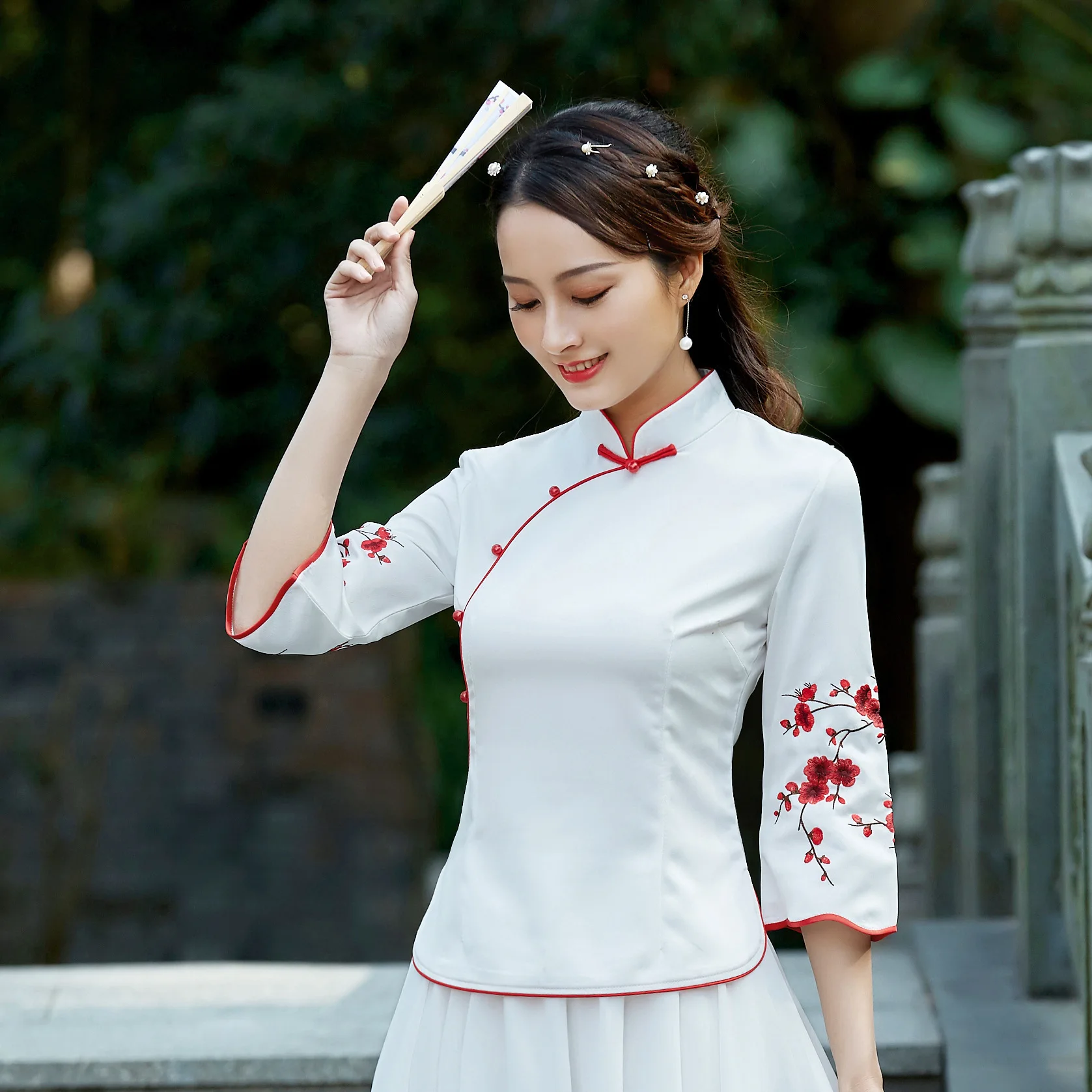 Розовые топы китайские рубашки Qipao Цветочная вышивка Guzheng Национальная таможня