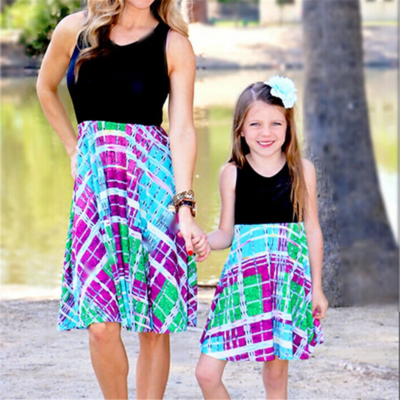 

Mother Daughter Dresses Summer Floral Sundress Matching Mother Daughter Clothes Women Girls Dresss Party Clothes Ladies Dresses