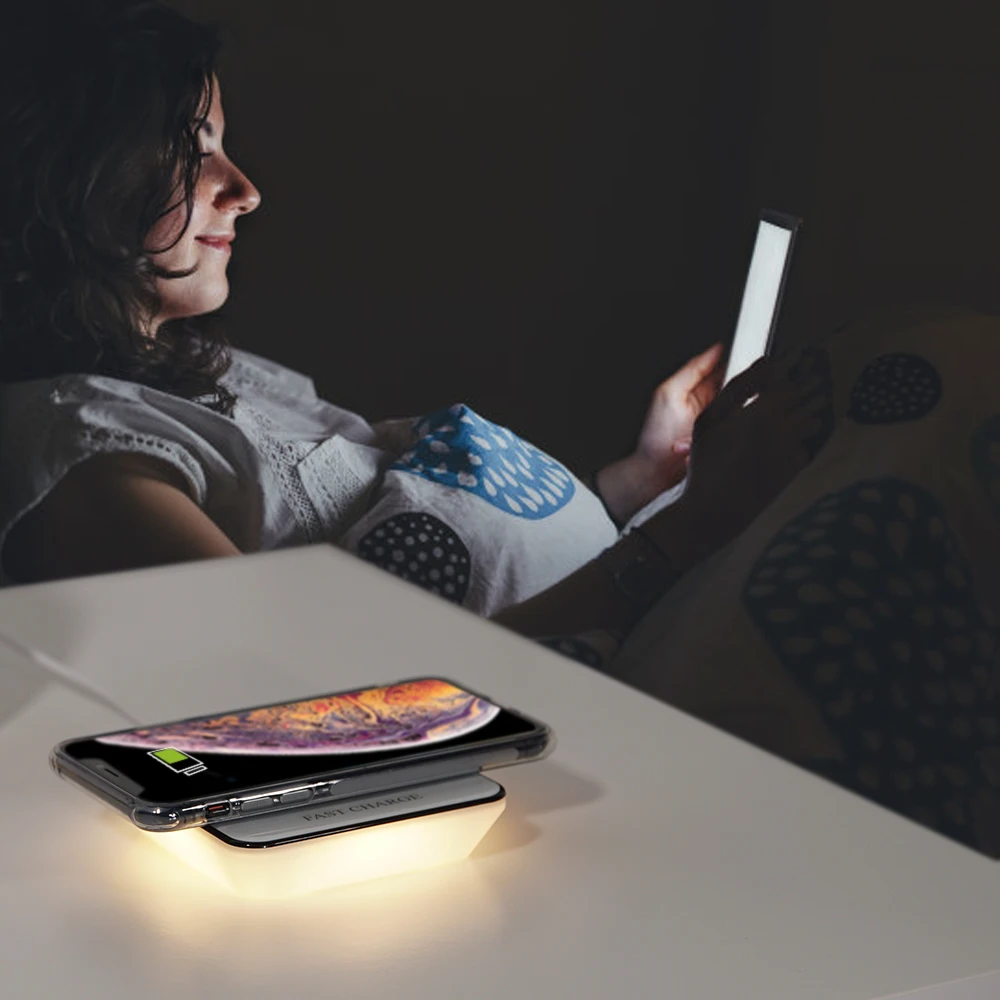 Night Light and Wireless Charger compatible with All QI