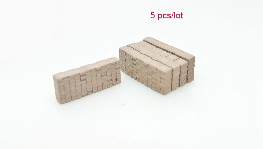 

Die casting resin 5 Pcs Diy 1: 87 Simulation Card Stacking Train Model Sand Table Decoration Station Train Scale Ho Scale Model