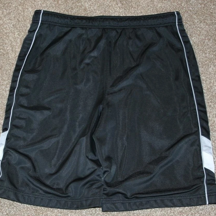 AEROPOSTALE XS черные шорты для занятий спортом Талия: 32 &quotна подкладке