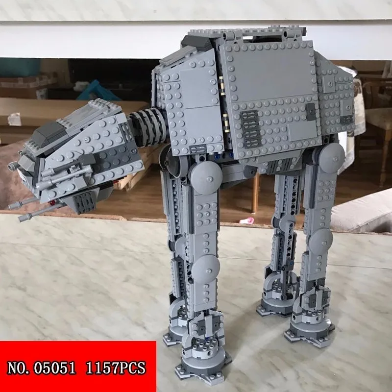 

New Block 05051 Star War Series Transport Armor Robot Assembling Spelling Insert Building Blocks Alpinia Toys 2018 1157pcs