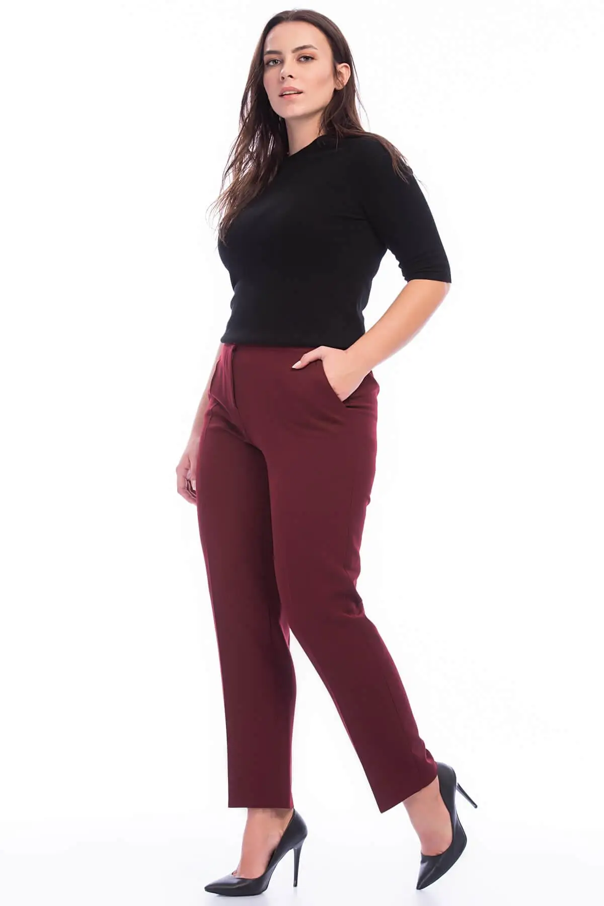 

Sans Textile Women Burgundy Side Elasticized Pockets Classic Pants 65N8877