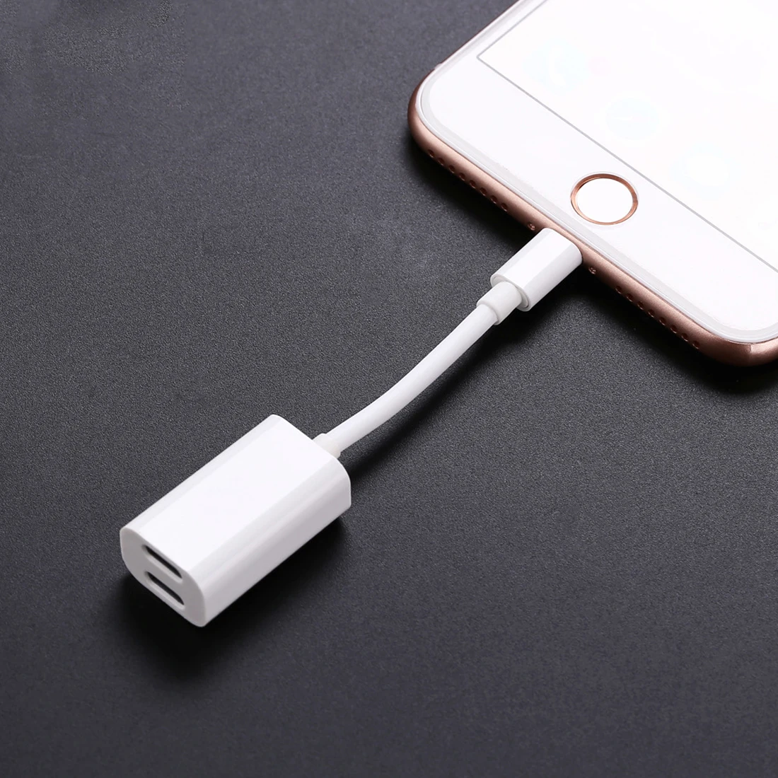 Goede Dubbele Jack Opladen Audio Adapter voor iPhone 7 8 X Ondersteuning IOS 12.1 Muziek of Bel Voor Dual Lightning Hoofdtelefoon chargeer Adapter