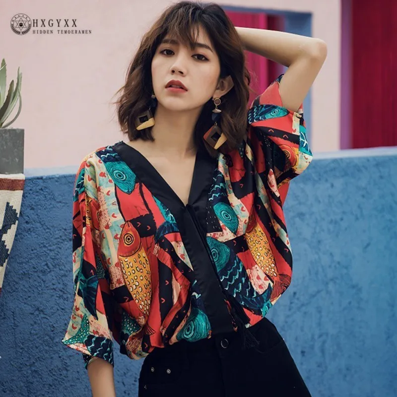 

2019 Summer Short Kimono Womens Tops And Blouses Bohemian Beach V-neck Shirt Harajuku Flare Sleeves Retro Vacation Blusas Okd817